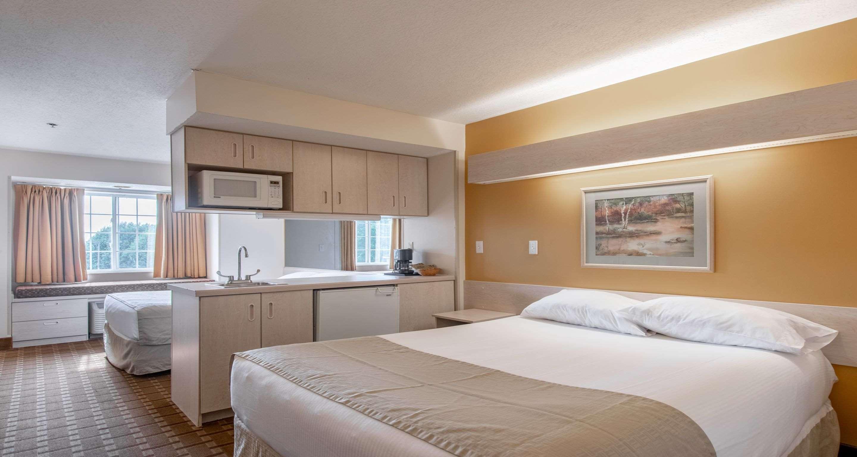 Surestay Hotel By Best Western Christiansburg Blacksburg Exterior photo